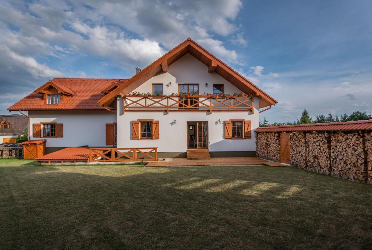 Vila Zvonica โนวาเลสนา ภายนอก รูปภาพ